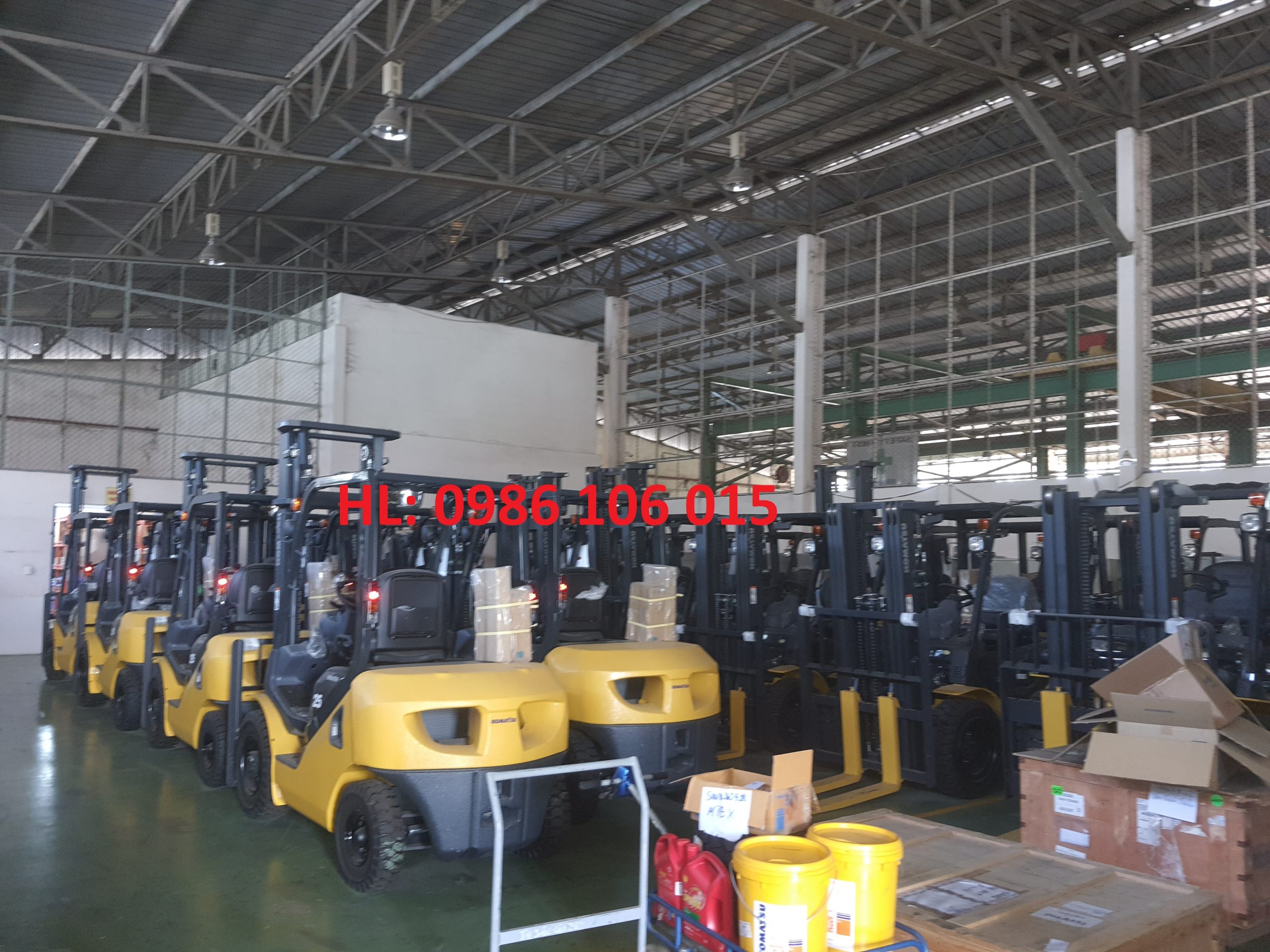 Xe nâng Komatsu 2.5 tấn mới