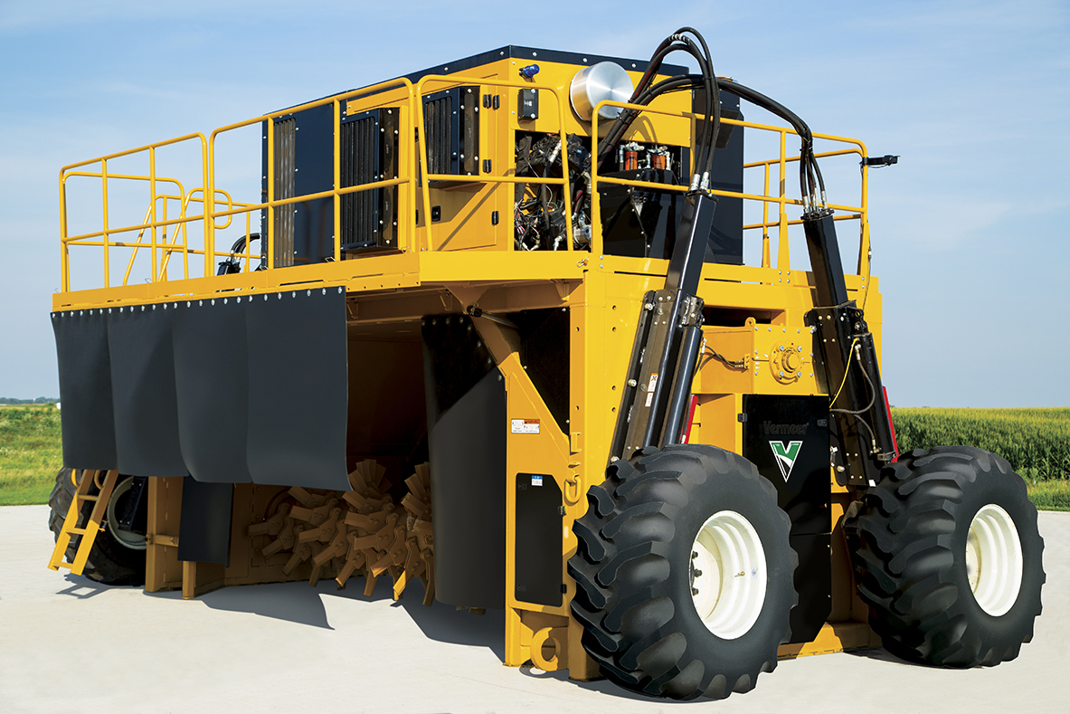 Máy trộn phân hữu cơ Vermeer CT718 Compost turner