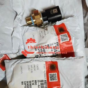 Cảm biến áp suất nhớt Cummins 4921517 Pressure Sensor