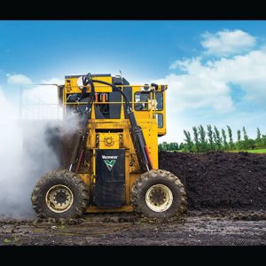 Máy trộn phân hữu cơ Vermeer CT718 Compost turner