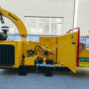 Máy băm cành cây BC1000SV gắn xe tải